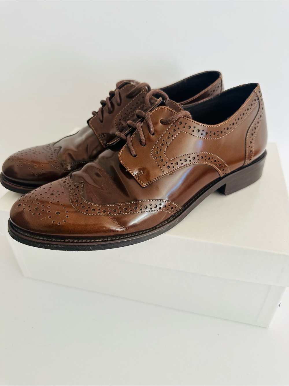 Janie Philips Paris polished chestnut brown brogues, 7.5